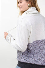 Load image into Gallery viewer, Turtle Neck Drawstring Color Block Top - Oatmeal
